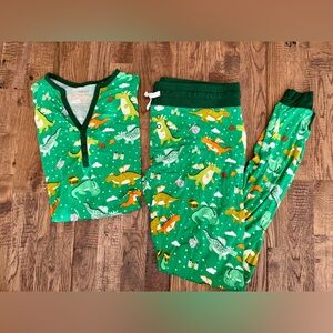 Women’s Green Dinosaur Print Pajama Set
